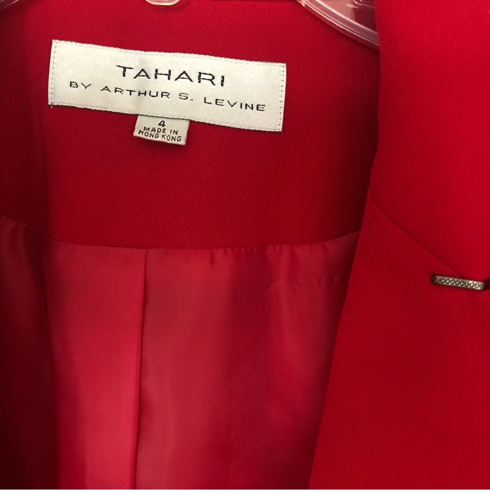 Tahari Red Suit Size 4